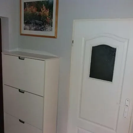 Mieszkanie Sosnowe Apartment *